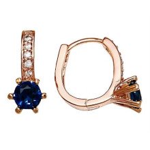 Сережки ХР. Позолота ЧВ. Камені: білий та синій циркон. Довжина: 15 мм. Ширина: 7 мм.
