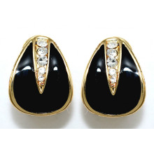 Сережки. Позолота. Камені: білий циркон. Довжина: 15 мм. Ширина: 12 мм.