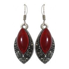 Сережки Fashion Jewelry. Під крапельне срібло. Камені: бордовий агат та гематит. Довжина: 46 мм. Ширина: 15 мм.