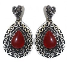 Сережки Fashion Jewelry. Під крапельне срібло. Камені: бордовий агат та гематит. Довжина: 39 мм. Ширина: 22 мм.