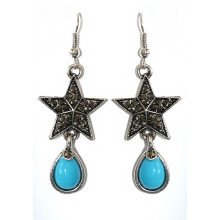 Сережки Fashion Jewelry. Під крапельне срібло. Камені: бірюзовий агат та гематит. Довжина: 55 мм. Ширина: 20 мм.