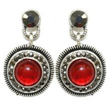 Сережки Fashion Jewelry. Під крапельне срібло. Камені: бордовий агат та гематит. Довжина: 33 мм. Ширина: 19 мм.