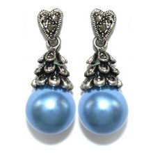 Сережки Fashion Jewelry. Під крапельне срібло. Камені: сіро-блакитний агат та гематит. Довжина: 34 мм. Ширина: 14 мм.