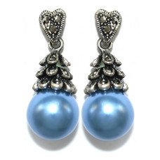 Сережки Fashion Jewelry. Під крапельне срібло. Камені: сіро-блакитний агат та гематит. Довжина: 34 мм. Ширина: 14 мм.