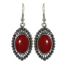 Сережки Fashion Jewelry. Під крапельне срібло. Камені: бордовий агат та гематит. Довжина: 53 мм. Ширина: 20 мм.