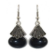 Сережки Fashion Jewelry. Під крапельне срібло. Камені: чорний агат та гематит. Довжина: 43 мм. Ширина: 19 мм.