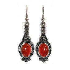 Сережки Fashion Jewelry. Під крапельне срібло. Камені: помаранчевий агат та гематит. Довжина: 58 мм. Ширина: 17 мм.