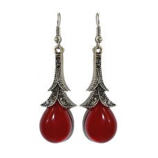 Сережки Fashion Jewelry. Під крапельне срібло. Камені: бордовий агат та гематит. Довжина: 60 мм. Ширина: 15 мм.