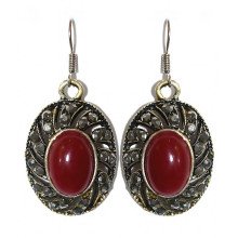 Сережки Fashion Jewelry. Під крапельне срібло. Камені: бордовий агат та гематит. Довжина: 45 мм. Ширина: 21 мм.