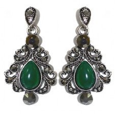 Сережки Fashion Jewelry. Під крапельне срібло. Камені: зелений агат та гематит. Довжина: 39 мм. Ширина: 21 мм.