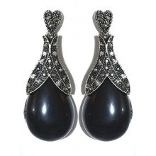 Сережки-гвоздики Fashion Jewelry. Під крапельне срібло Камені: чорний агат та гематит Довжина: 5,3 см Ширина: 20 мм