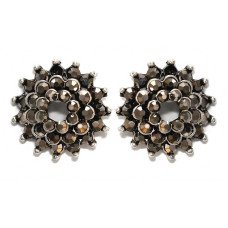 Сережки гвоздики Fashion  Jewelry. Під крапельне срібло. Камені: гематит. Діаметр: 19 мм.