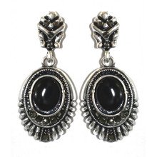 Сережки-гвоздики Fashion Jewelry. Під крапельне срібло Камені: агат та гематит Довжина: 3.8 см Ширина: 17 мм