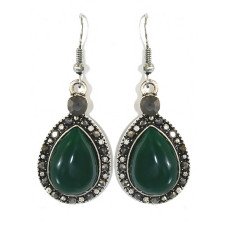 Сережки Fashion Jewelry. Під крапельне срібло. Камені: зелений агат та гематит. Довжина: 4.8 см. Ширина: 18 мм.