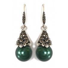 Сережки Fashion Jewelry. Під крапельне срібло. Камені: зелений агат та гематит. Довжина: 4.5 см. Ширина: 14 мм.