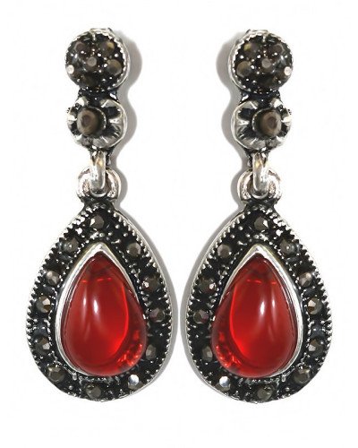 Сережки-гвоздики Fashion Jewelry. Під крапельне срібло. Камені: агат та гематит. Довжина: 32 мм Ширина: 13 мм.