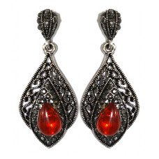 Сережки-гвоздики Fashion Jewelry. Під крапельне срібло. Камені: агат та гематит. Довжина: 42 мм. Ширина: 18 мм.