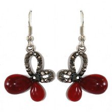 Сережки Fashion Jewelry. Під крапельне срібло. Камені: бордовий агат та гематит. Довжина: 44 мм. Ширина: 24 мм.