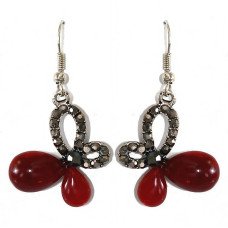 Сережки Fashion Jewelry. Під крапельне срібло. Камені: бордовий агат та гематит. Довжина: 44 мм. Ширина: 24 мм.