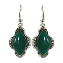Сережки Fashion Jewelry. Під крапельне срібло. Камені: зелений агат та гематит. Довжина: 47 мм. Ширина: 19 мм.