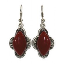 Сережки Fashion Jewelry. Під крапельне срібло. Камені: бордовий агат та гематит. Довжина: 47 мм. Ширина: 19 мм.