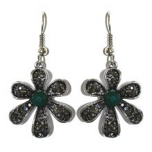 Сережки Fashion Jewelry. Під крапельне срібло. Камені: зелений агат та гематит. Довжина: 42 мм. Ширина: 22 мм.