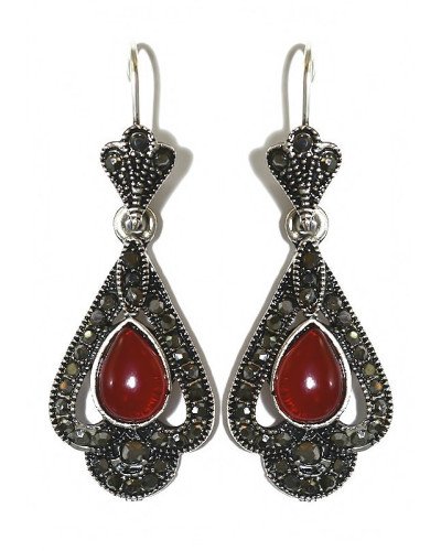 Сережки Fashion Jewelry. Під крапельне срібло. Камені: бордовий агат та гематит. Довжина: 45 мм. Ширина: 17 мм.