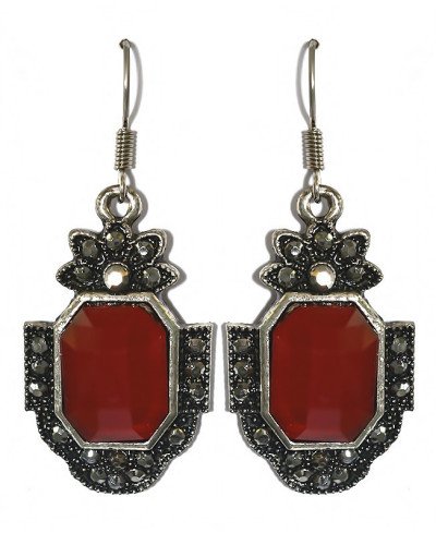Сережки Fashion Jewelry. Під крапельне срібло. Камені: бордовий агат та гематит. Довжина: 43 мм. Ширина: 18 мм.