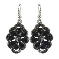 Сережки Fashion Jewelry. Під крапельне срібло. Камені: чорний агат та гематит. Довжина: 50 мм. Ширина: 23 мм.