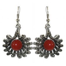 Сережки Fashion Jewelry. Під крапельне срібло. Камені: бордовий агат та гематит. Довжина 48 мм. Ширина: 26 мм.