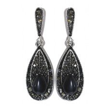 Сережки-гвоздики Fashion Jewelry. Під крапельне срібло. Камені: агат та гематит. Довжина: 45 мм. Ширина: 13 мм.