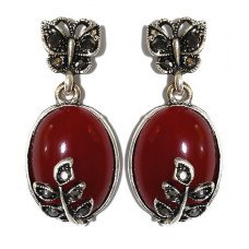 Сережки-гвоздики Fashion Jewelry. Під крапельне срібло. Камені: агат та гематит. Довжина: 36 мм. Ширина: 17 мм.