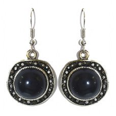 Сережки Fashion Jewelry. Під крапельне срібло Камені: чорний агат та гематит. Довжина: 41 мм. Ширина: 21 мм.