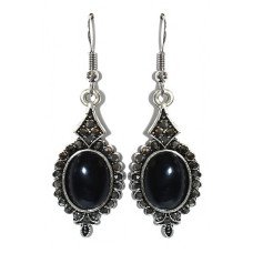Сережки Fashion Jewelry. Під крапельне срібло. Камені: чорний агат та гематит Довжина: 52 мм Ширина: 17 мм