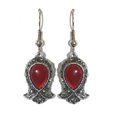 Сережки Fashion Jewelry Під крапельне срібло Камені: бордовий агат та гематит Довжина: 38 мм Ширина: 13 мм