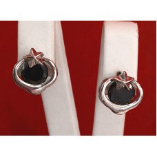 Сережки-гвоздики. Родій. Камені: чорний циркон. Довжина: 1,4 см. Ширина: 13 мм.