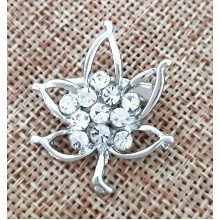 Брошка. Родій. Камені: білий циркон. Діаметр: 3 см.