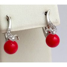 Сережки ХР. Родій. Камені: білий циркон та перлина, покрита червоною емаллю. Висота: 1.7 см Ширина: 5 мм