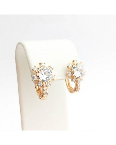 Сережки ХР. Позолота 18К. Камені: Swarovski білого кольору та білий циркон. Довжина: 18 мм, ширина: 11 мм