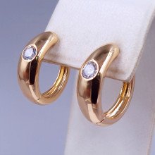 Сережки ХР. Позолота 18К. Камені: білий циркон. Діаметр: 20 мм. Ширина: 5 мм.