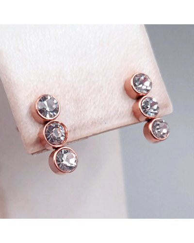Сережки-гвоздики Stainless Steel з білими цирконами. Сталь. Позолота ЧВ. Довжина: 12 мм. Ширина: 3 мм.