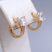 Сережки ХР. Позолота 18К. Камені: білий циркон. Діаметр: 13 мм. Ширина: 6 мм.