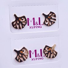 Сережки-гвоздики ХР M&L. Позолота 18К. Довжина: 9мм. Ширина: 9 мм. 12 пар