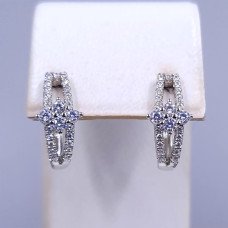Сережки ХР. Родій. Камені: білий циркон. Довжина: 17 мм. Ширина: 6 мм.