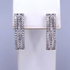 Сережки ХР. Родій. Камені: білий циркон. Довжина: 22 мм. Ширина: 6 мм.