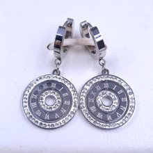 Сережки Stainless Steel. Сталь. Родій. Камені: білий циркон. Довжина: 36 мм. Ширина: 19 мм.