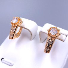 Сережки XР M&L. Позолота 18К. Камені: білий циркон. Довжина: 16 мм. Ширина: 7 мм.
