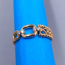 Каблучка XР. Позолота 18К. Камені: білий циркон. Є: 16р 17р 19р 20р