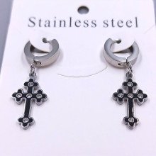 Сережки Stainless Steel з чорною емаллю та цирконами. Сталь. Родій. Довжина: 37 мм. Ширина: 13 мм.
