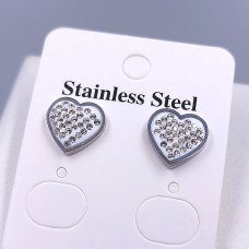 Сережки-гвоздики Stainless Steel з білою емаллю та цирконами. Сталь. Родій. Довжина: 11 мм. Ширина: 12 мм.